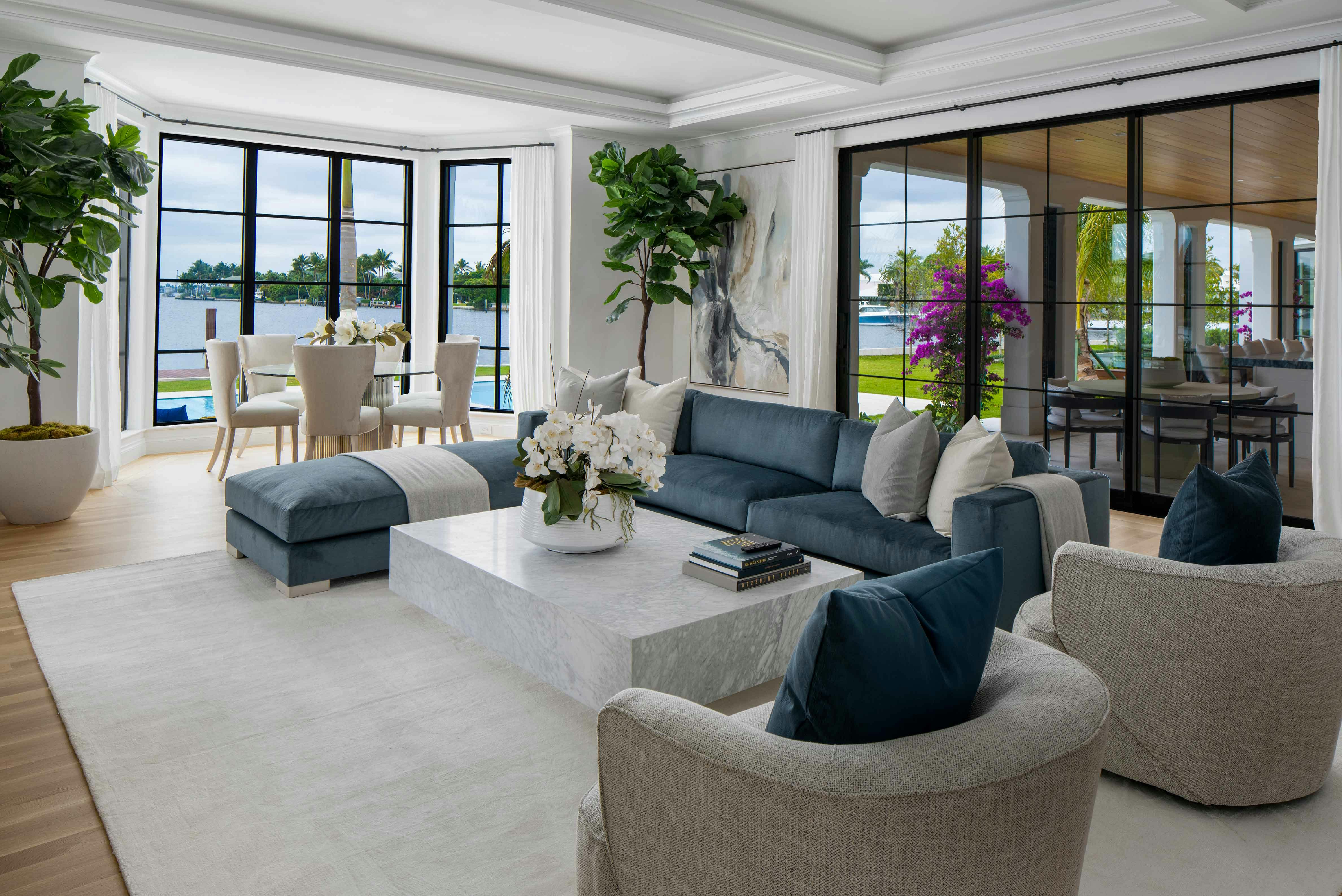 Meridith-Baer-Home-Home-Staging-Florida-Tarpon-Isle-Estates-Transitional-Second-Living-room